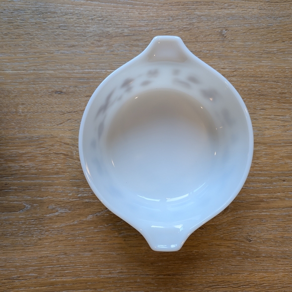 Vintage Pyrex Early American Brown and White Glass Casserole Dishes - Picture 13 of 16